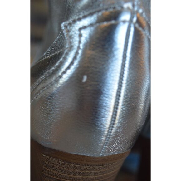 MIA Women's Rachell Western Boot Shiny Silver Ankle Bootie Block Heel Size 9.5 - Picture 6 of 9